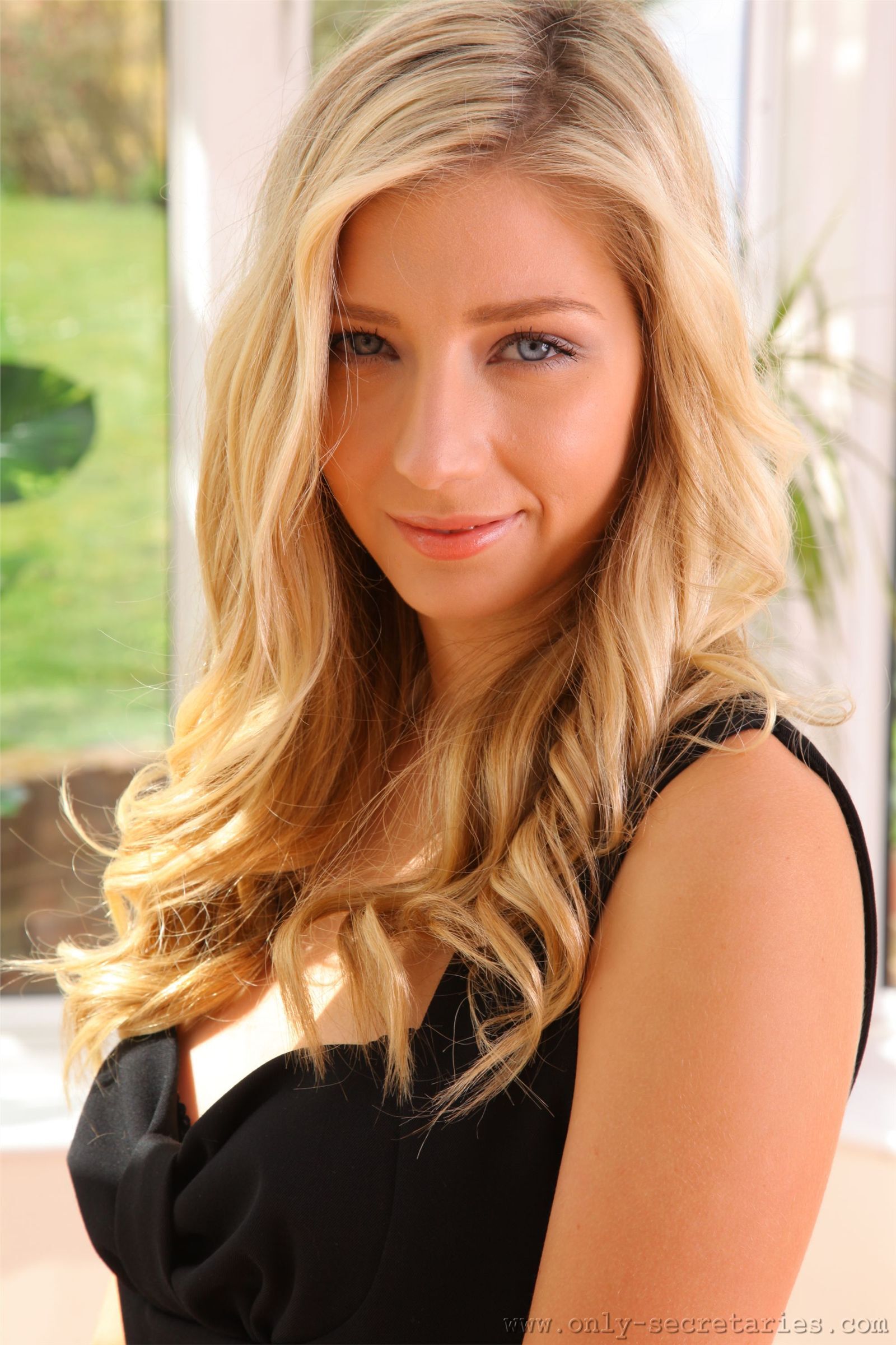 [Only-secretaries]Sophie B　欧美性感丝袜美女